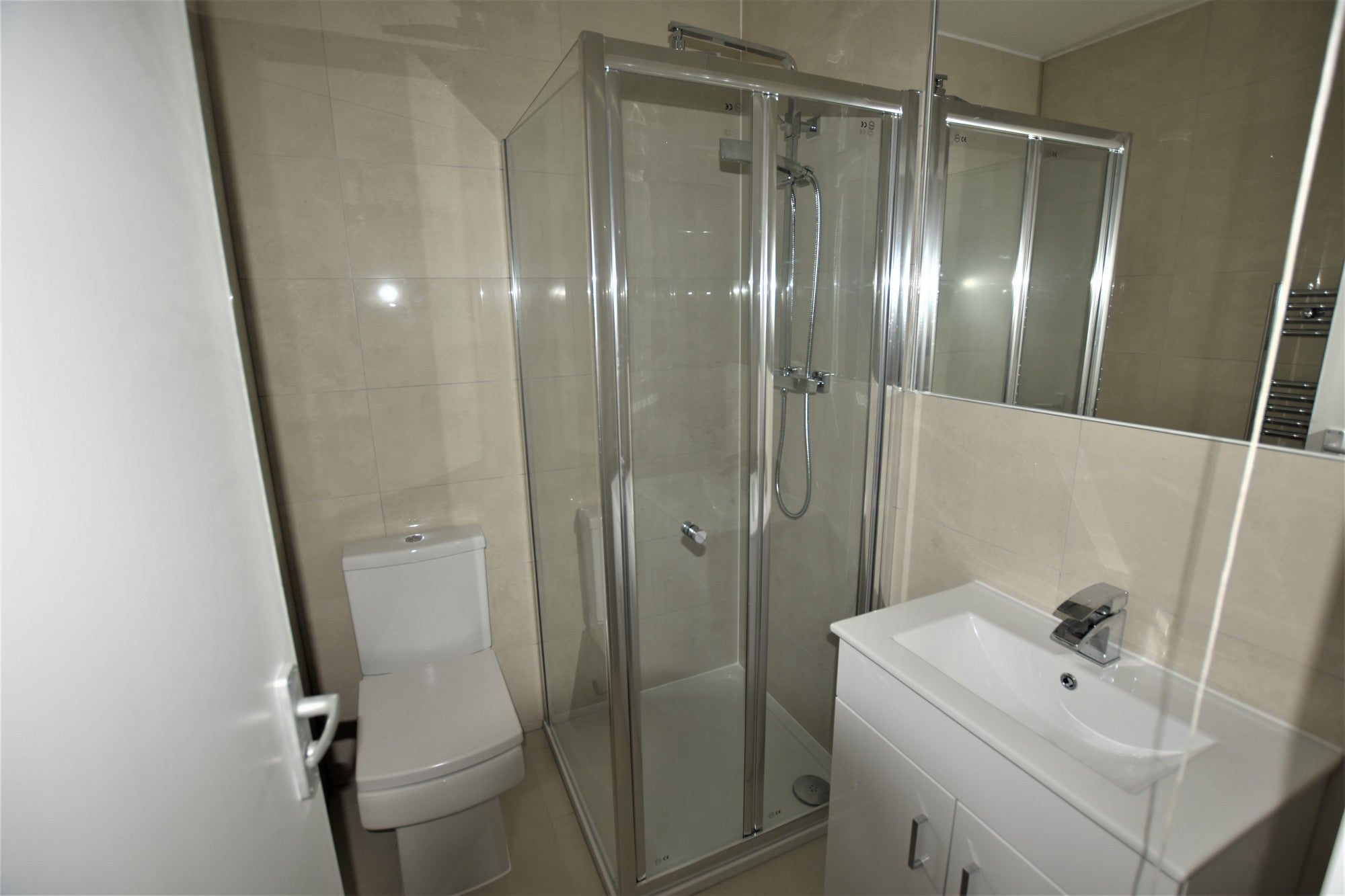 Room London Road in Greater London