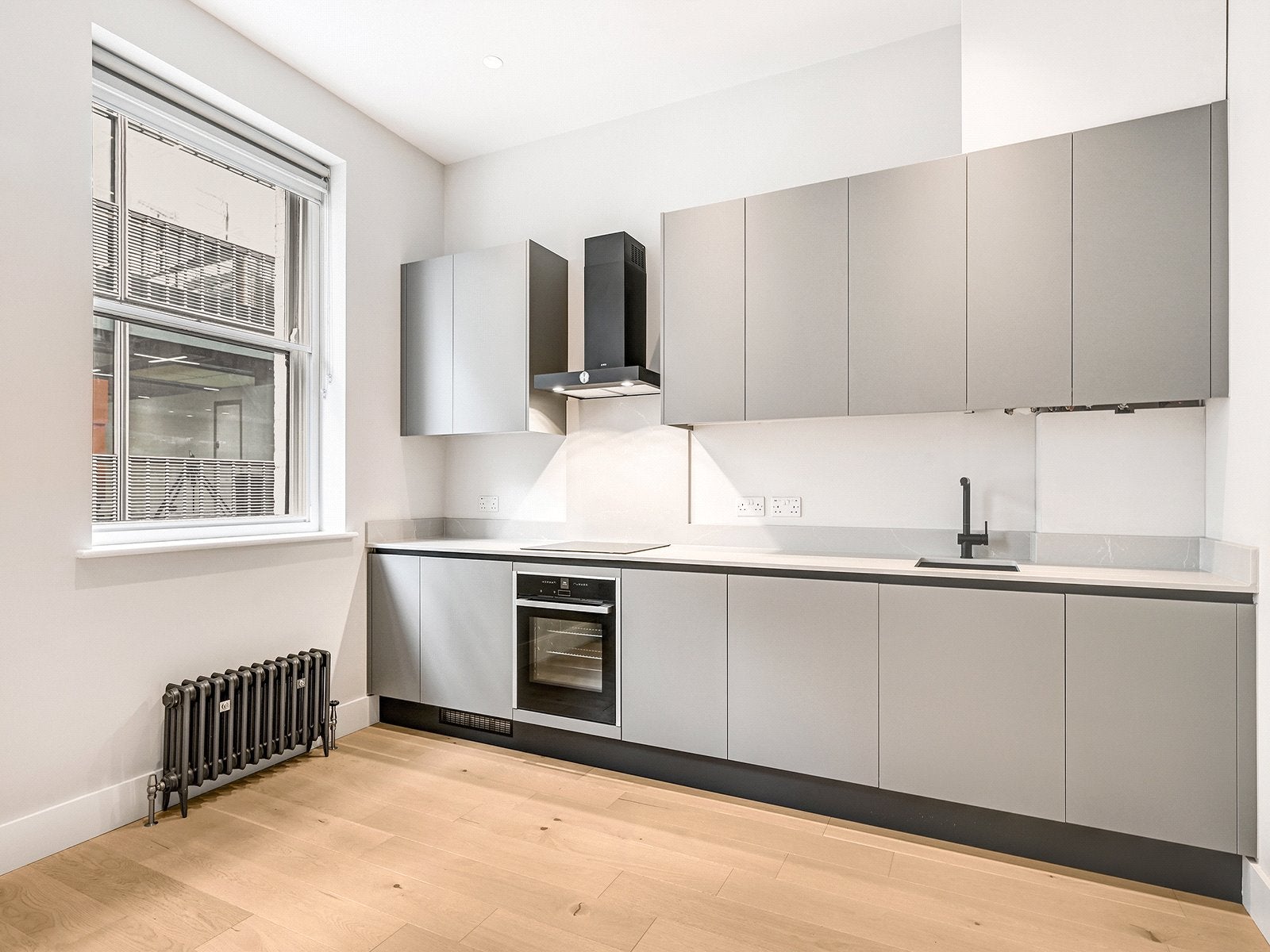 Flat Berwick Street in City of Westminster