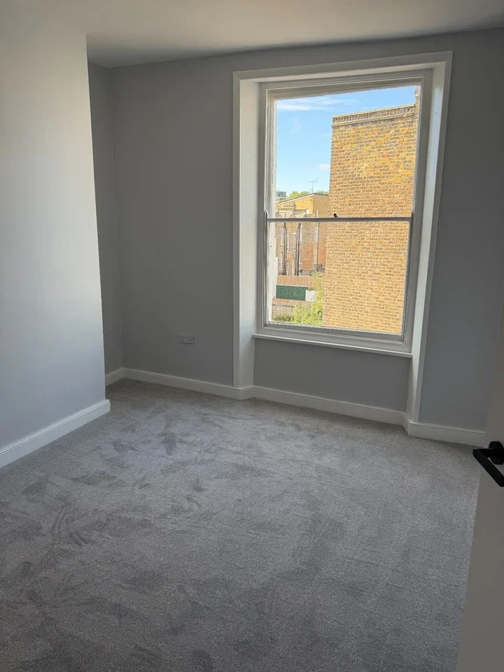 Flat Malden Road in Greater London