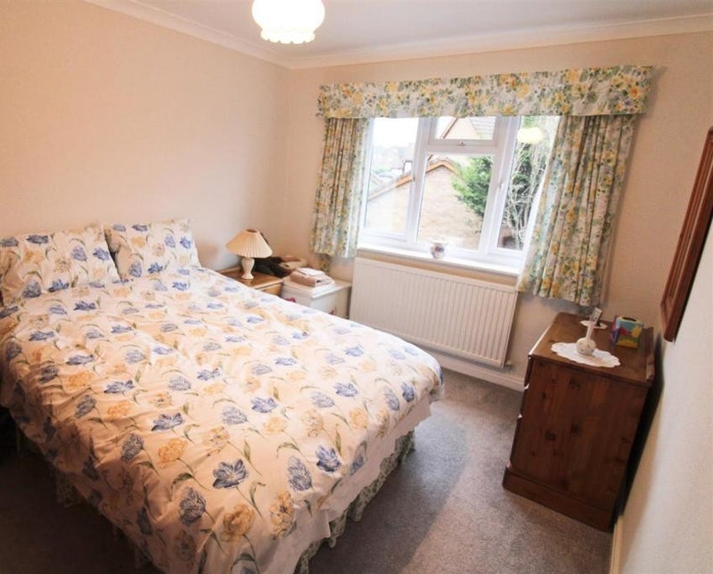 Room Averhill in Salford
