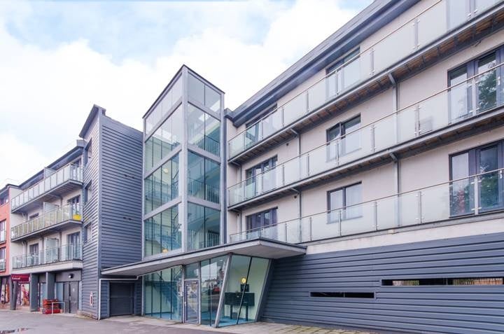 Flat Beckenham Road in Greater London