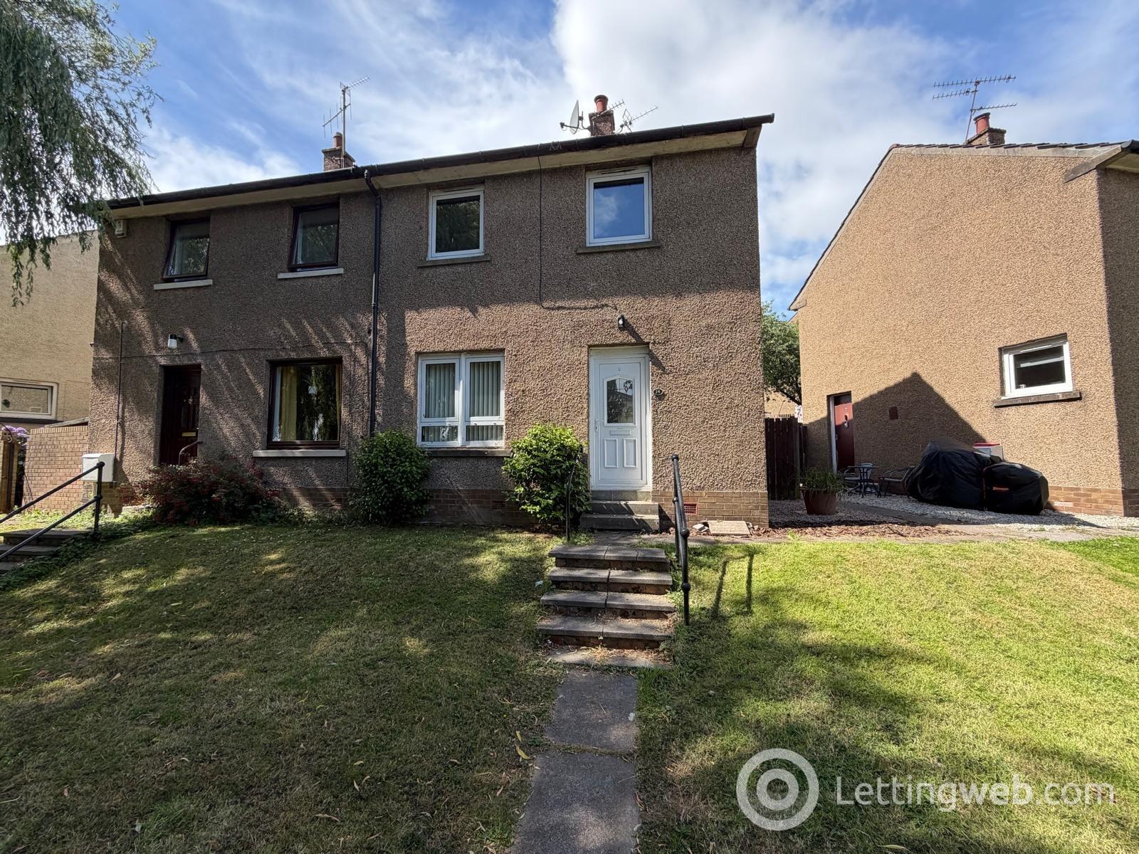 House Pentland Crescent in Dundee