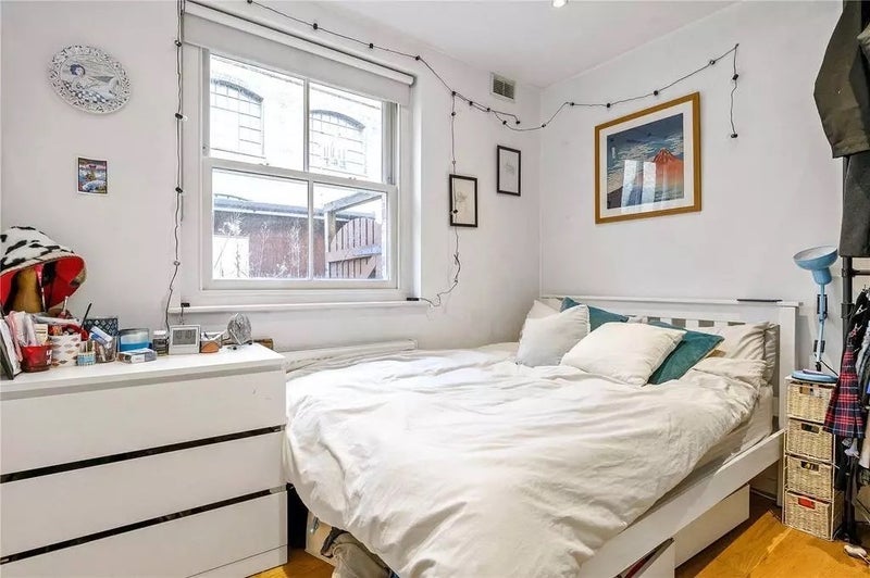 Room Exmouth Market in Greater London