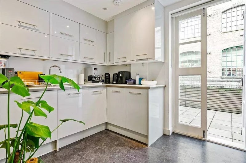 Room Exmouth Market in Greater London