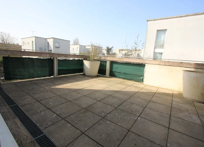 Appartement Allée de Potimarrons à Le Plessis-Robinson