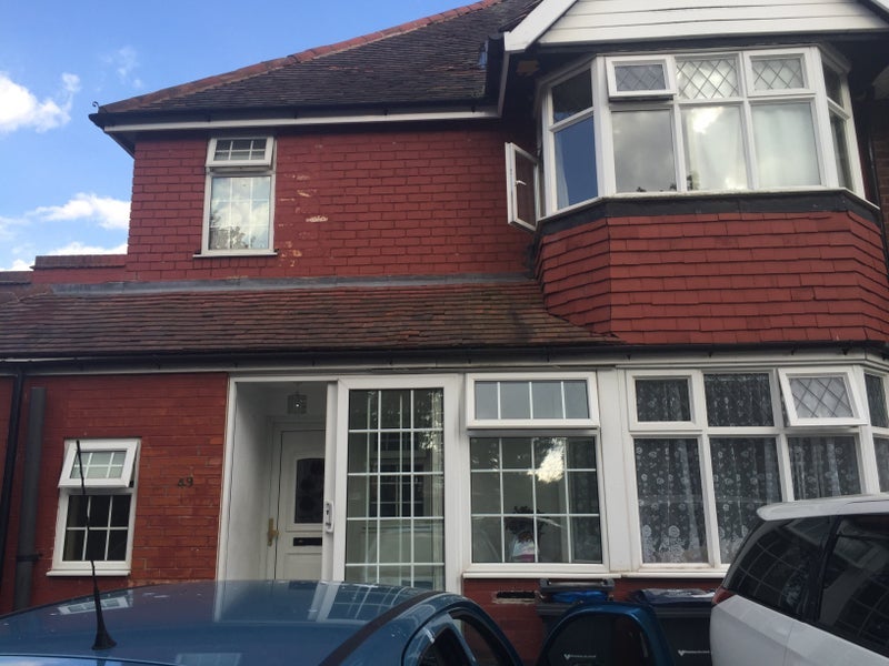 Room Plaistow Avenue in Birmingham