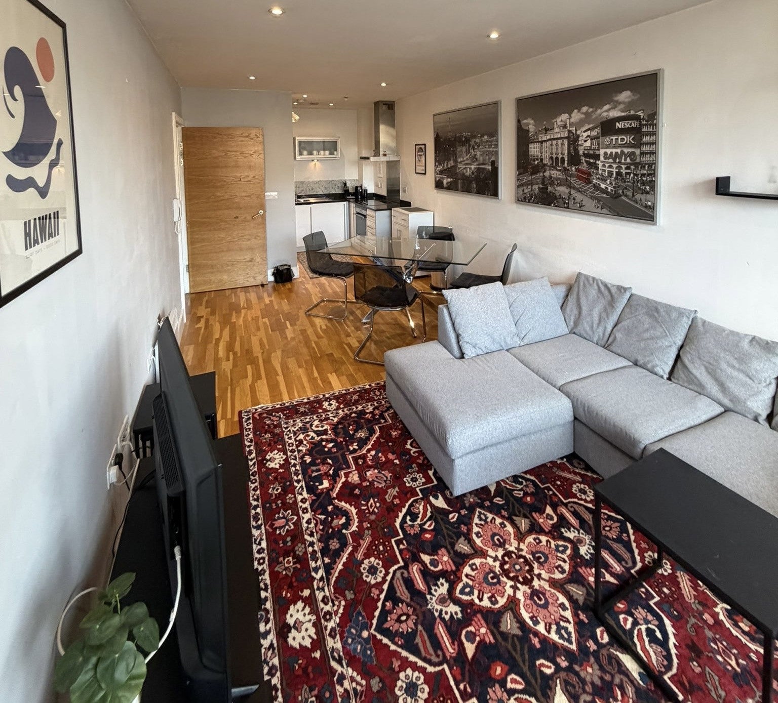 Flat Rumford Place in Liverpool