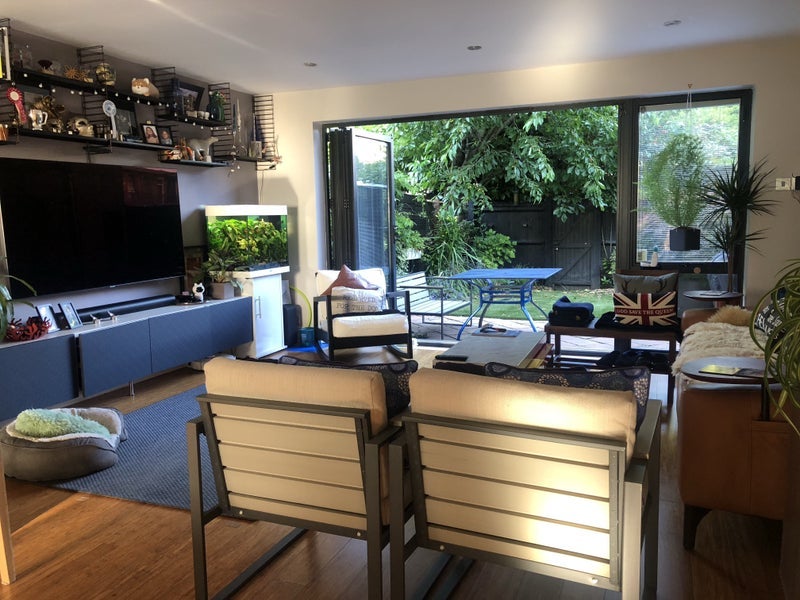 Room Weston Street in Greater London