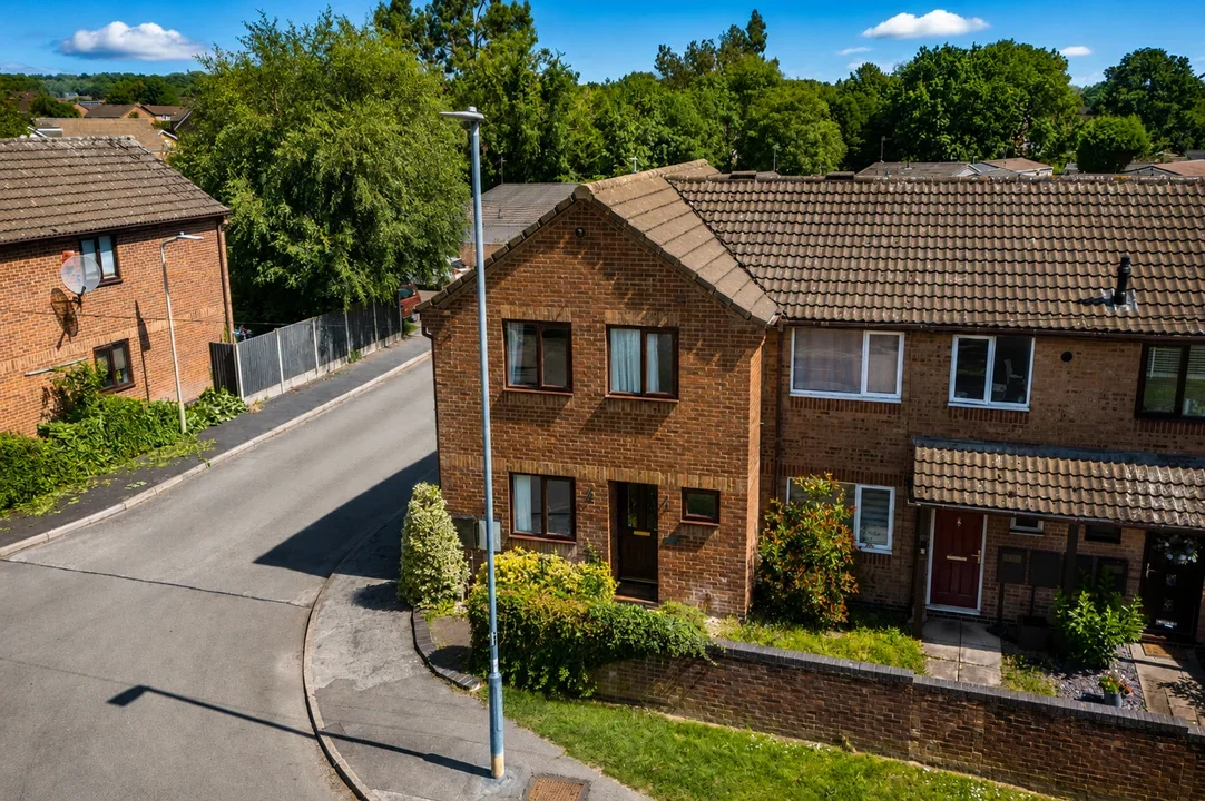 House Station Road in Leicester Forest East