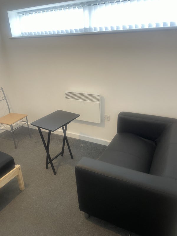 Room Gravel Walks in Royton