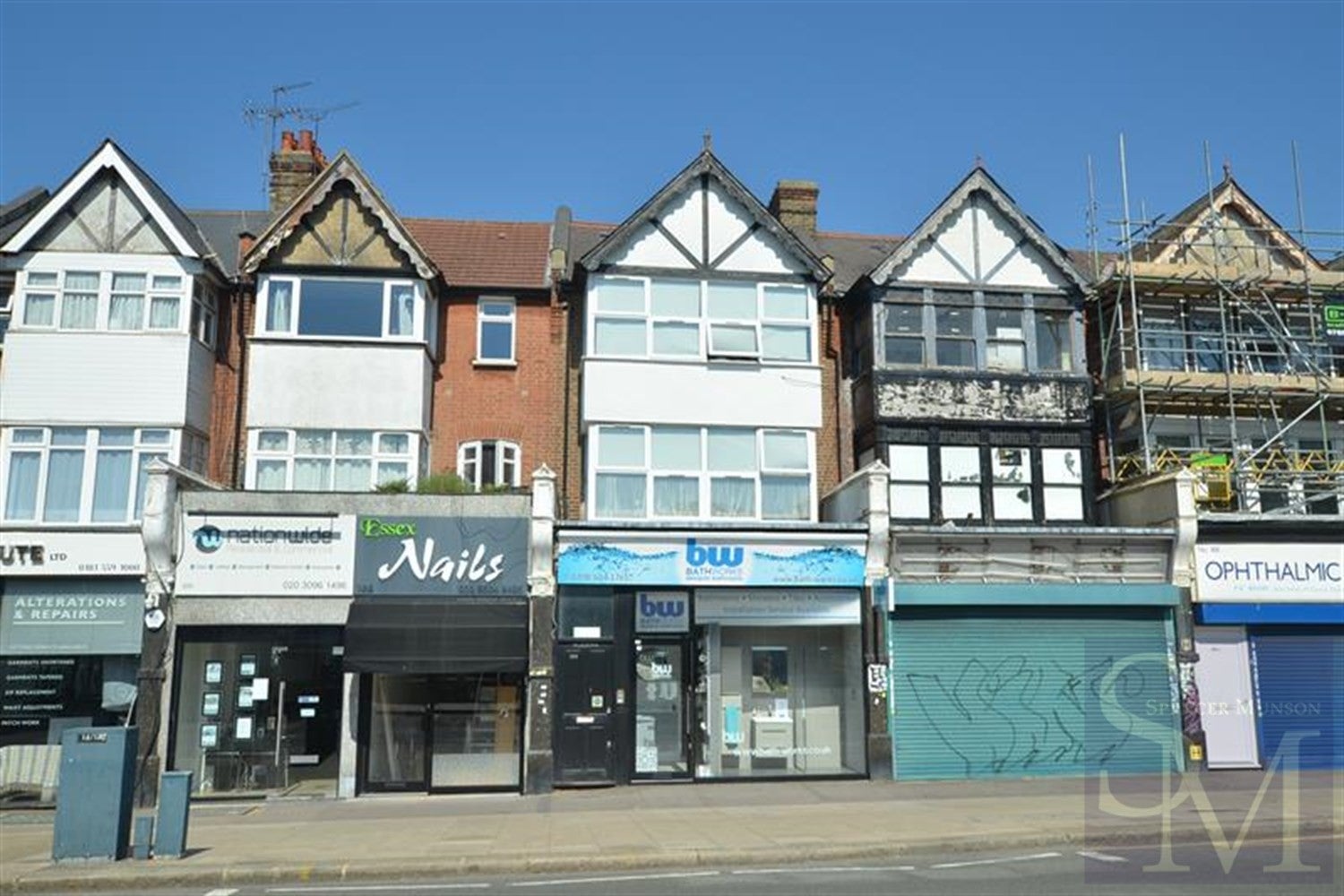 Flat High Road in Greater London