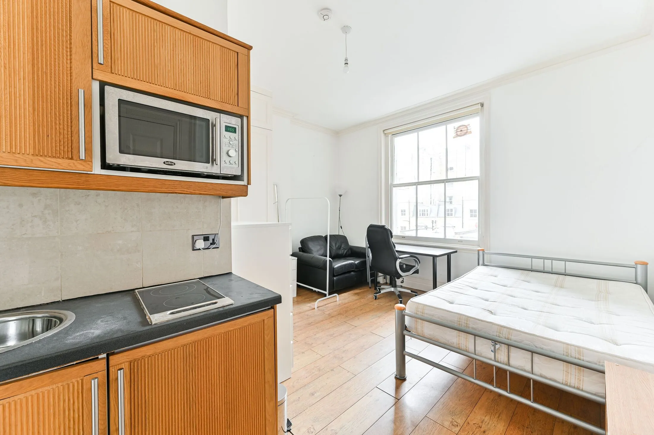Flat Elvaston Place in Greater London