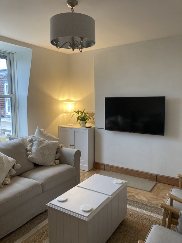 Room Henry Jackson Road in Greater London