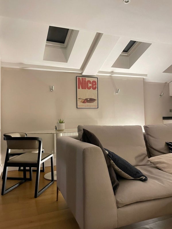 Room Stephendale Road in Greater London