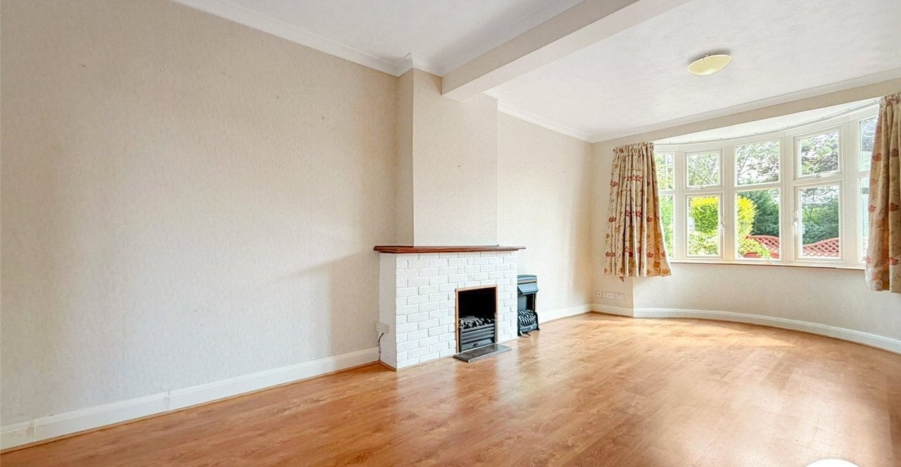House Ankerdine Crescent in Greater London