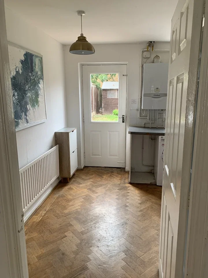 House Stern Close in Greater London