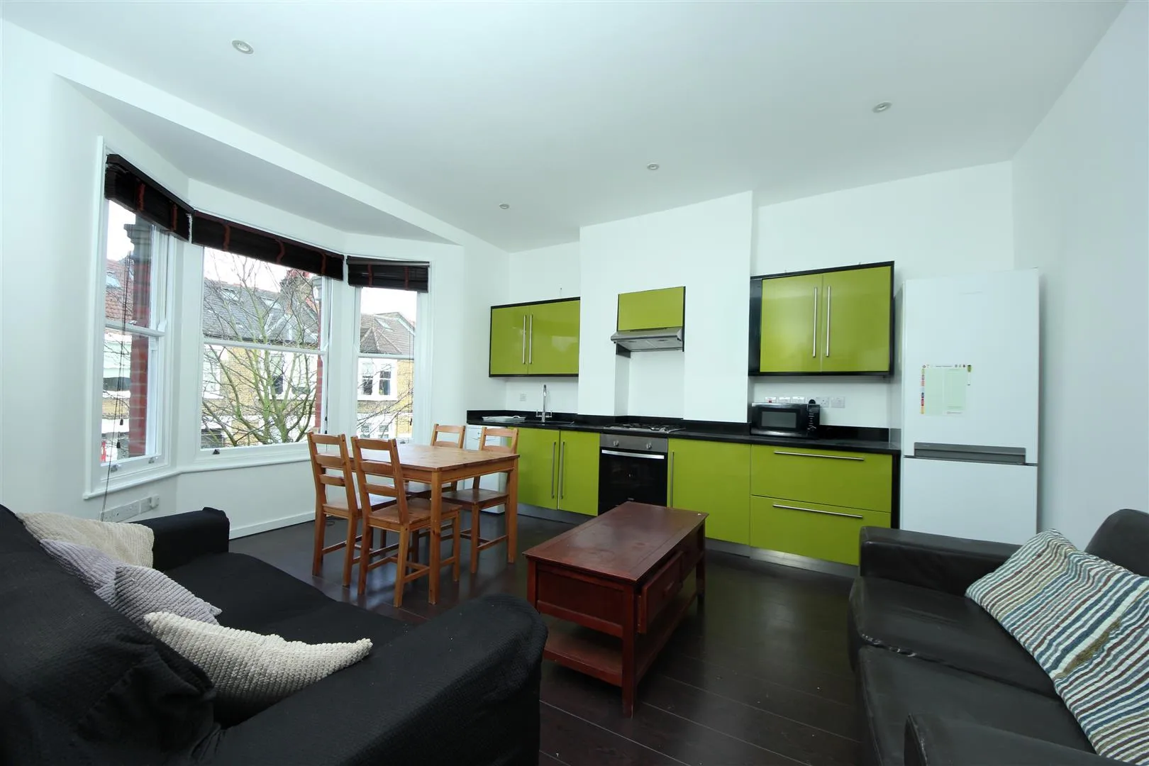 House Caverswall Street in Greater London