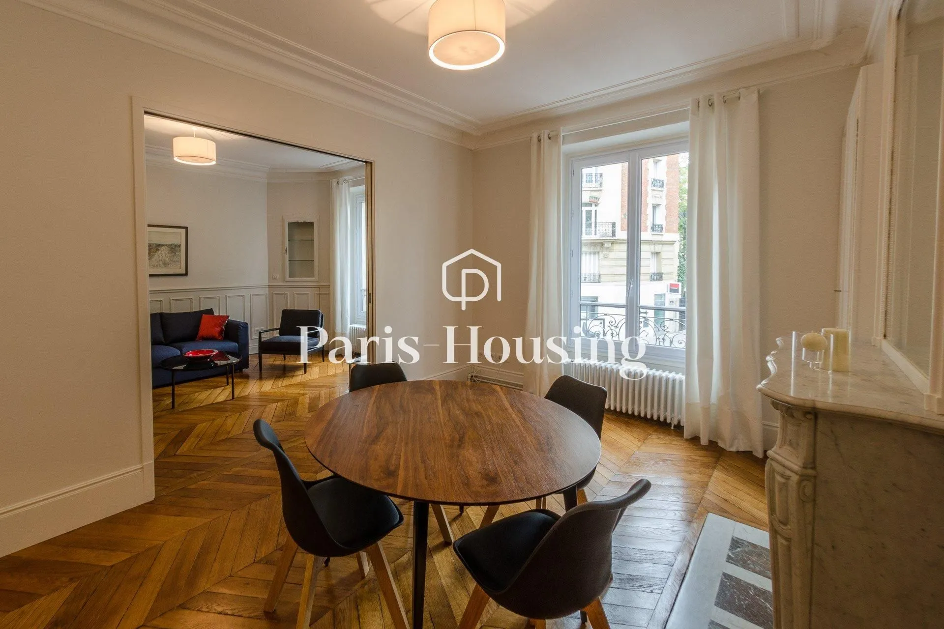 Flat Avenue Achille Peretti in Neuilly-sur-Seine