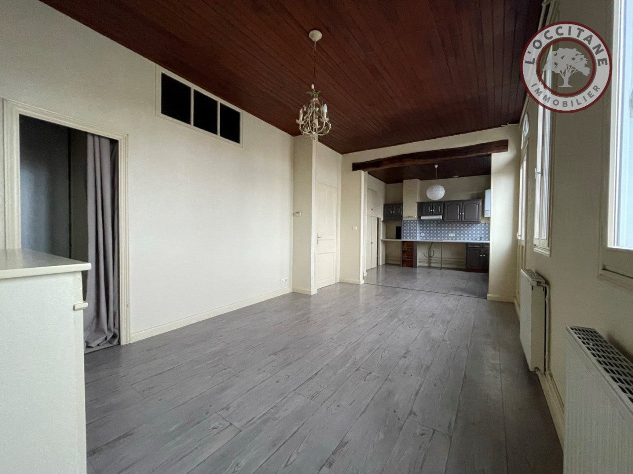 Flat Rue du 14 Juillet in L'Isle-Jourdain