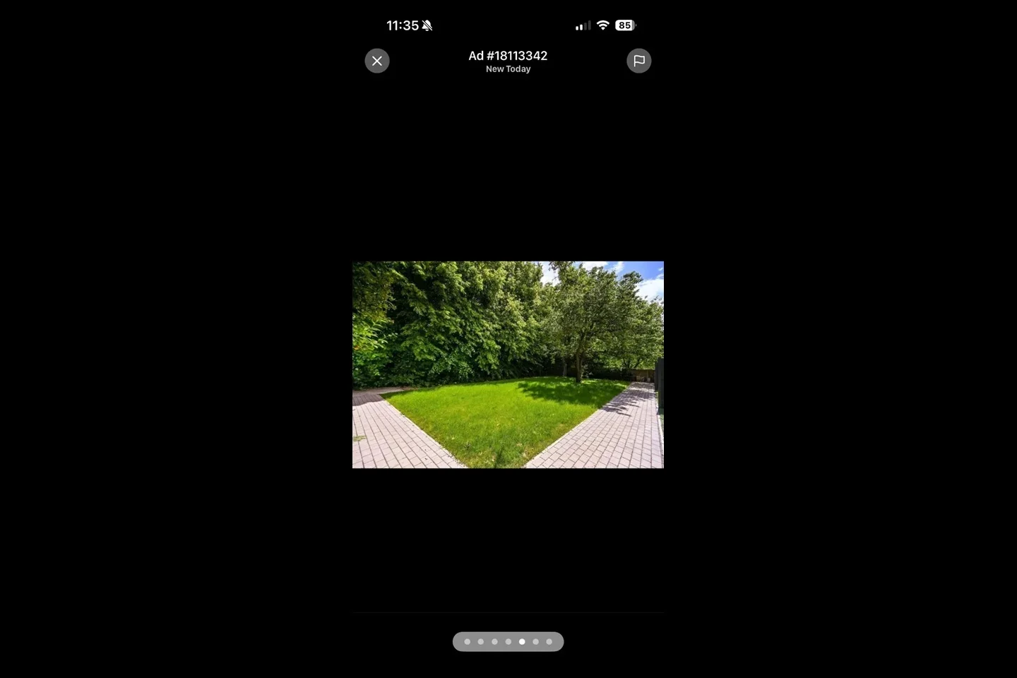 Flat Inglis Road in Greater London