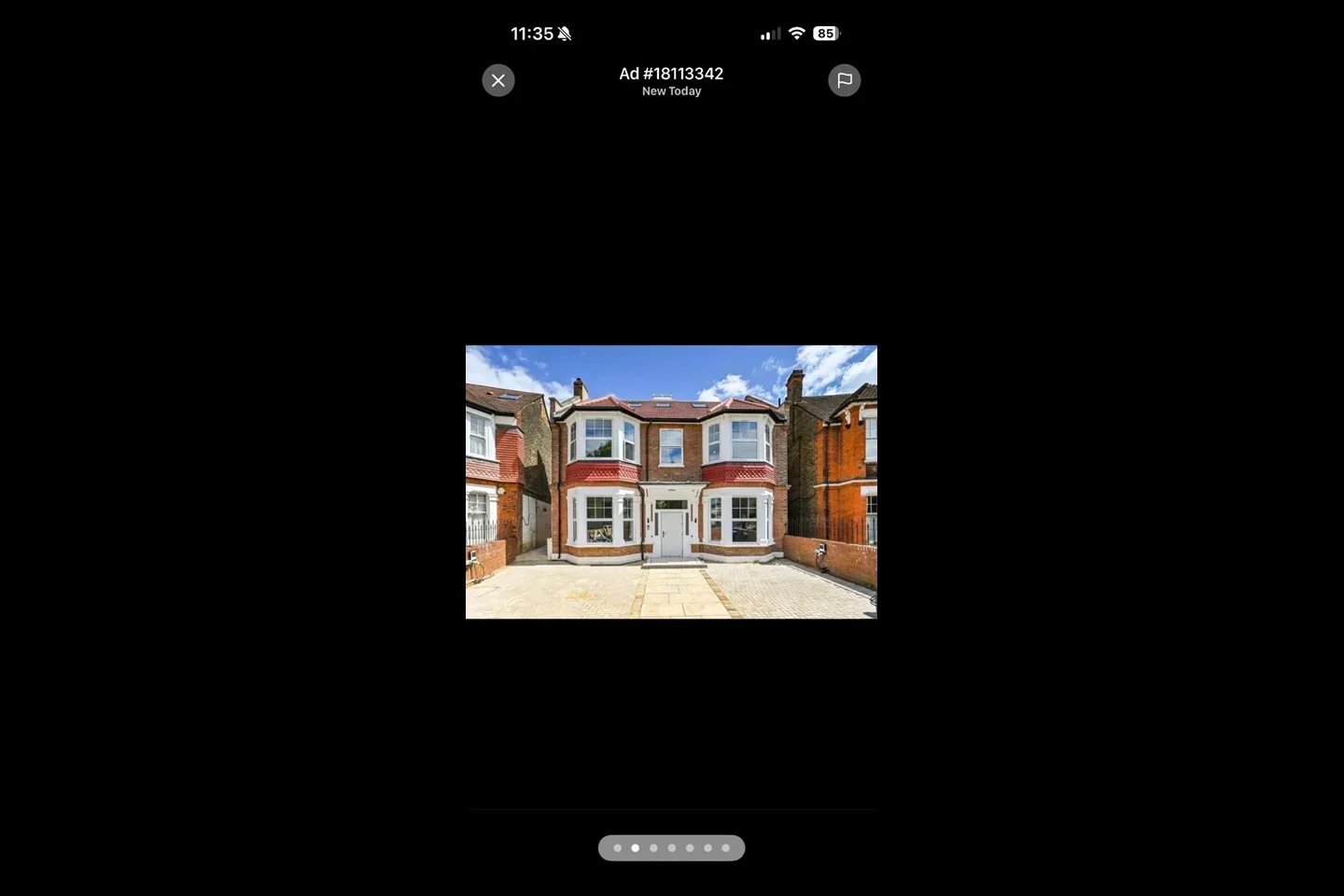 Flat Inglis Road in Greater London