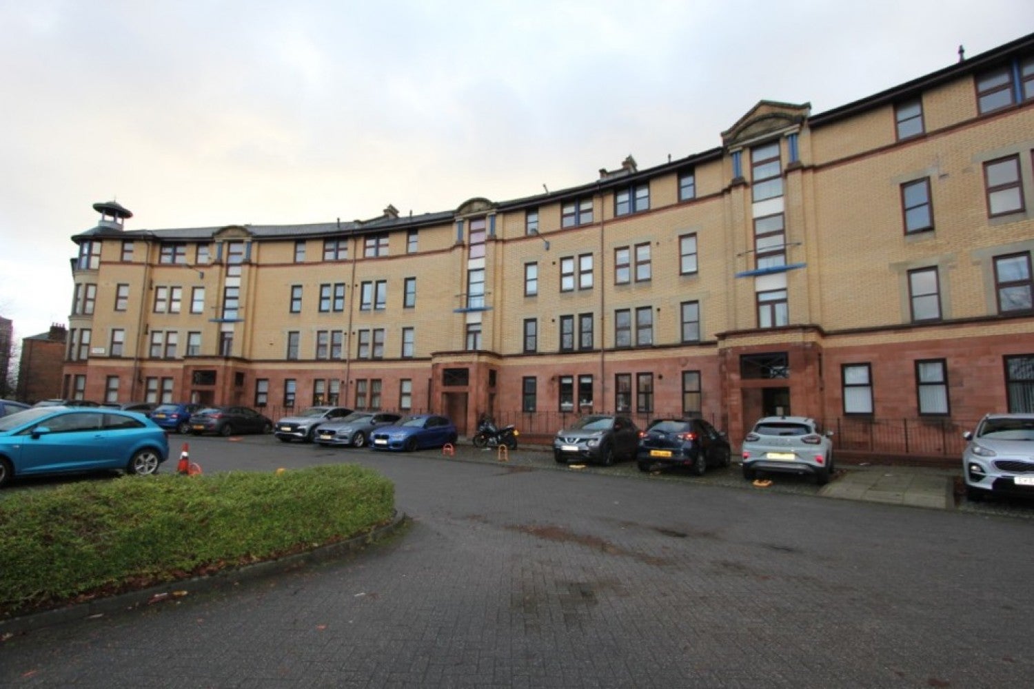 Flat Old Rutherglen Road in Glasgow