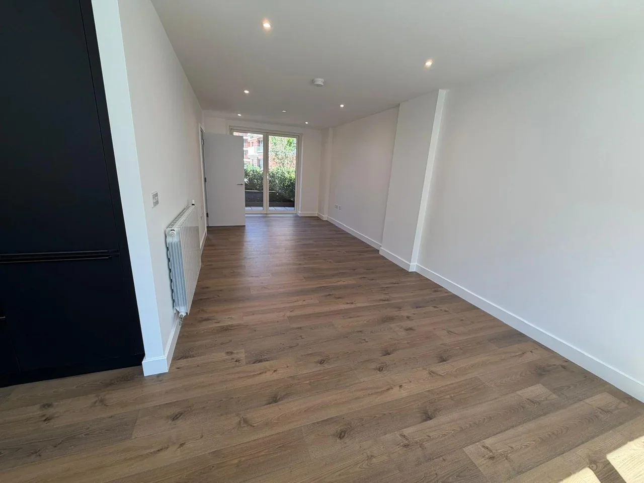House Nathan Way in Greater London