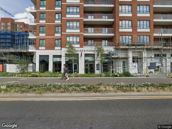 House Nathan Way in Greater London