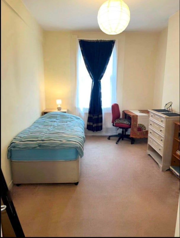 Room Portpool Lane in Greater London