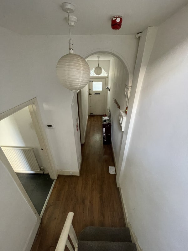 Room Ford Square in Greater London