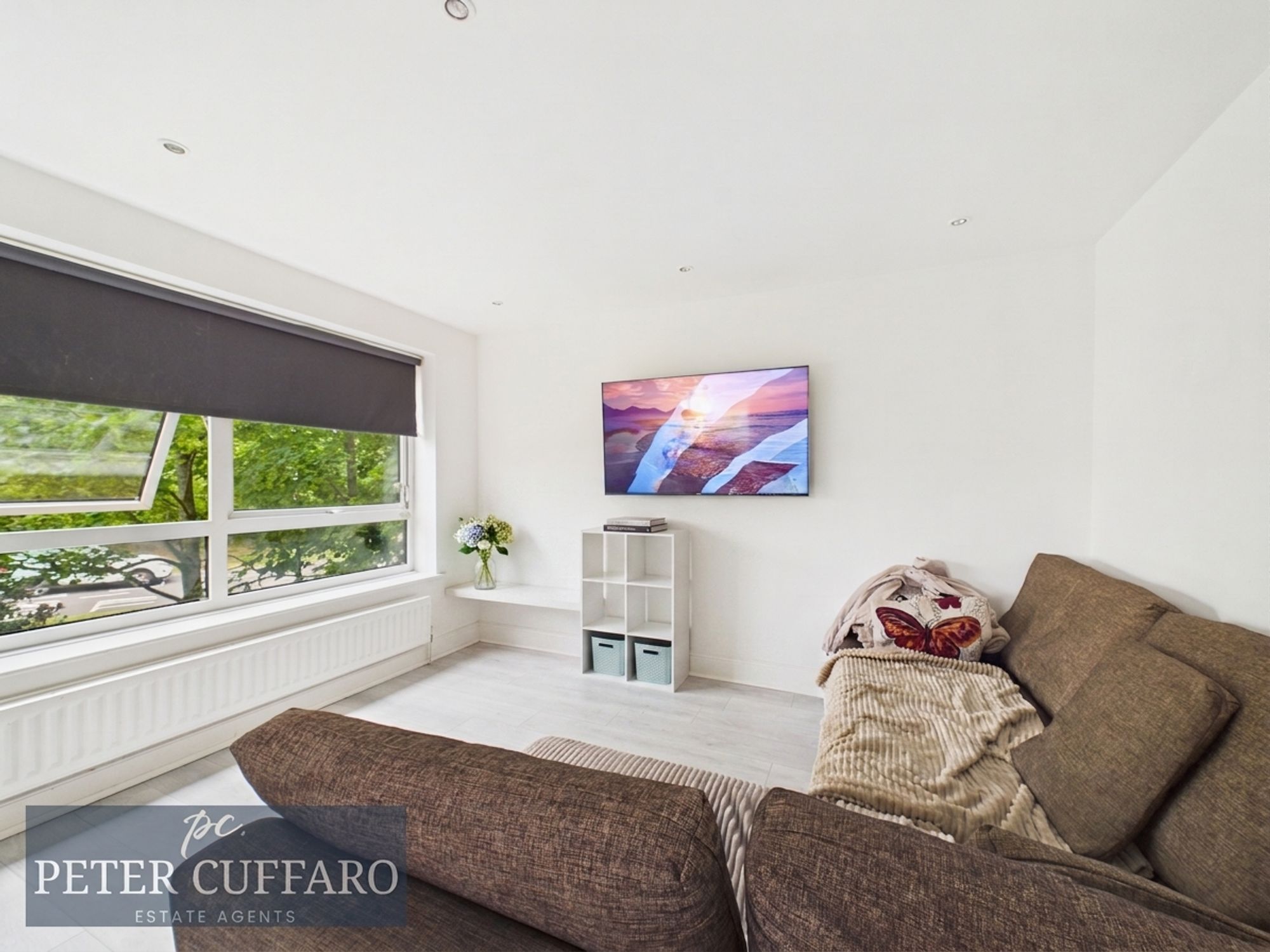 Flat Lampits in Hoddesdon