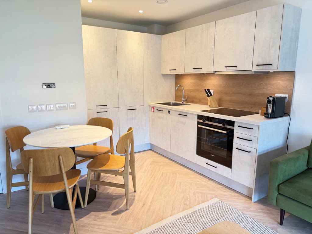 Flat Minerva Way in Glasgow