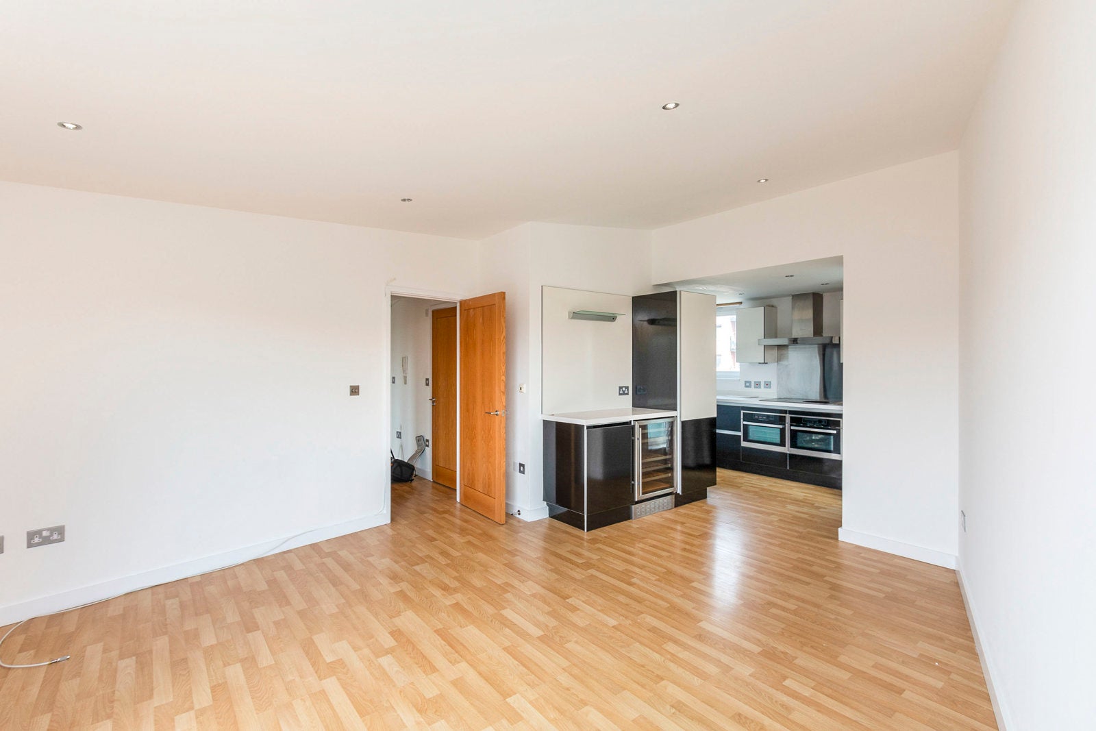Flat Southwell Park Road in Surrey Heath