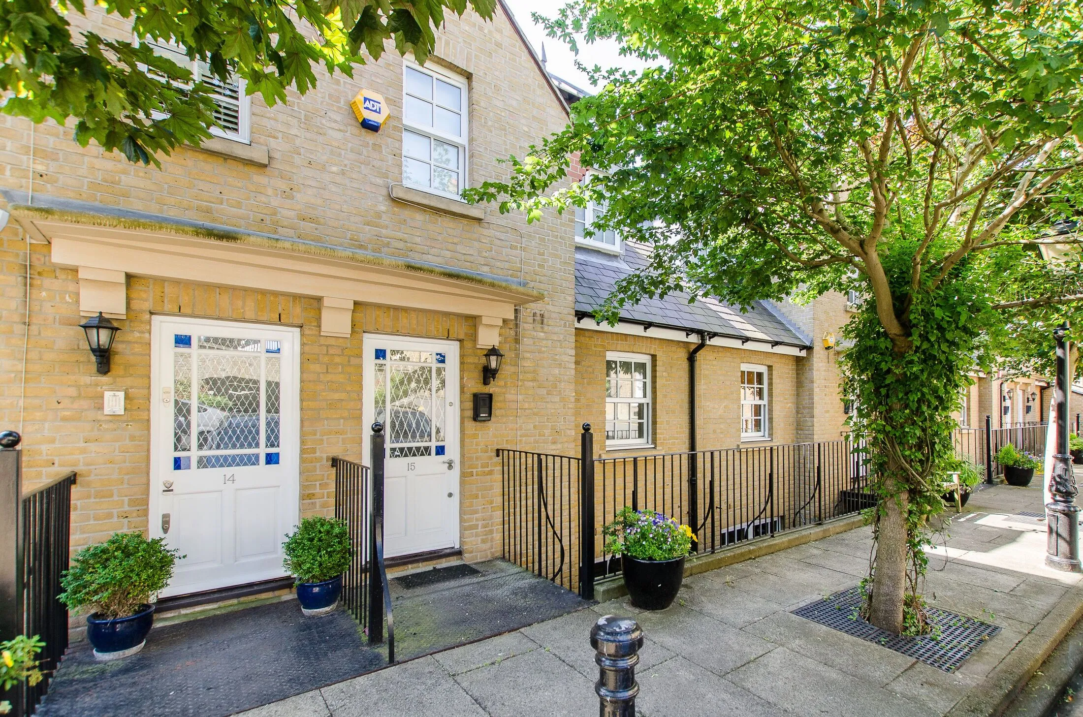 House Streatley Place in Greater London