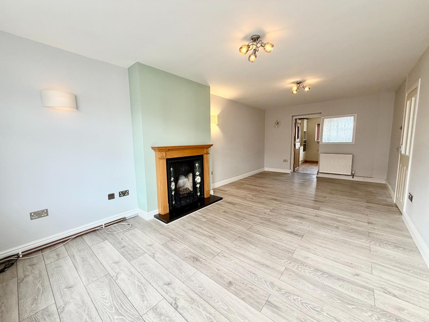 House Loxton Close in Duston