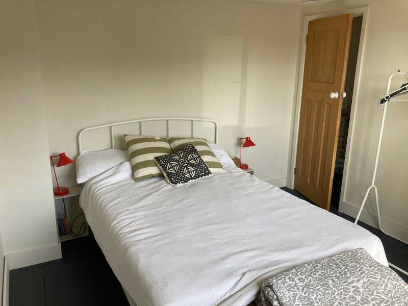 Room Fitzgerald Road in Bristol