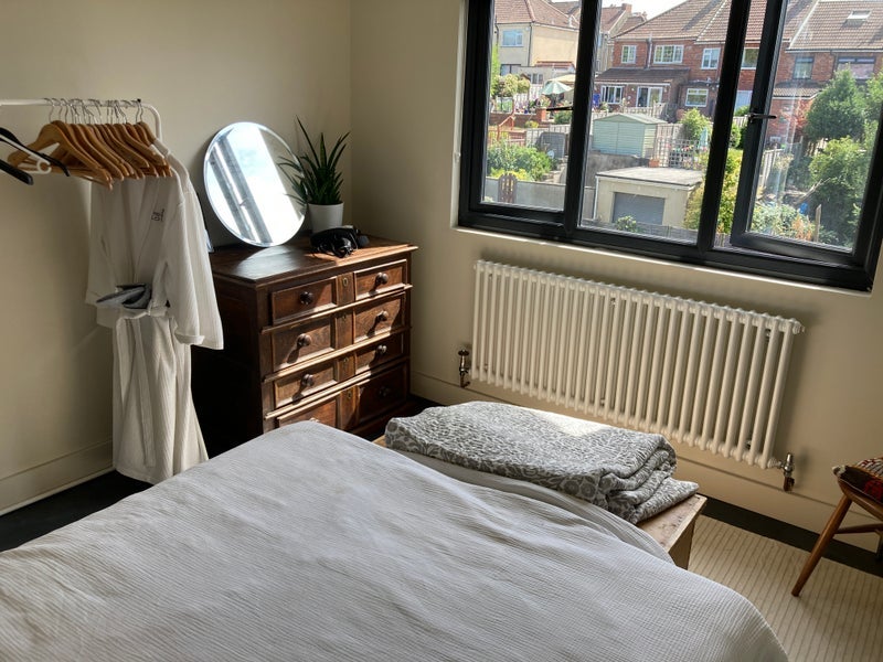 Room Fitzgerald Road in Bristol