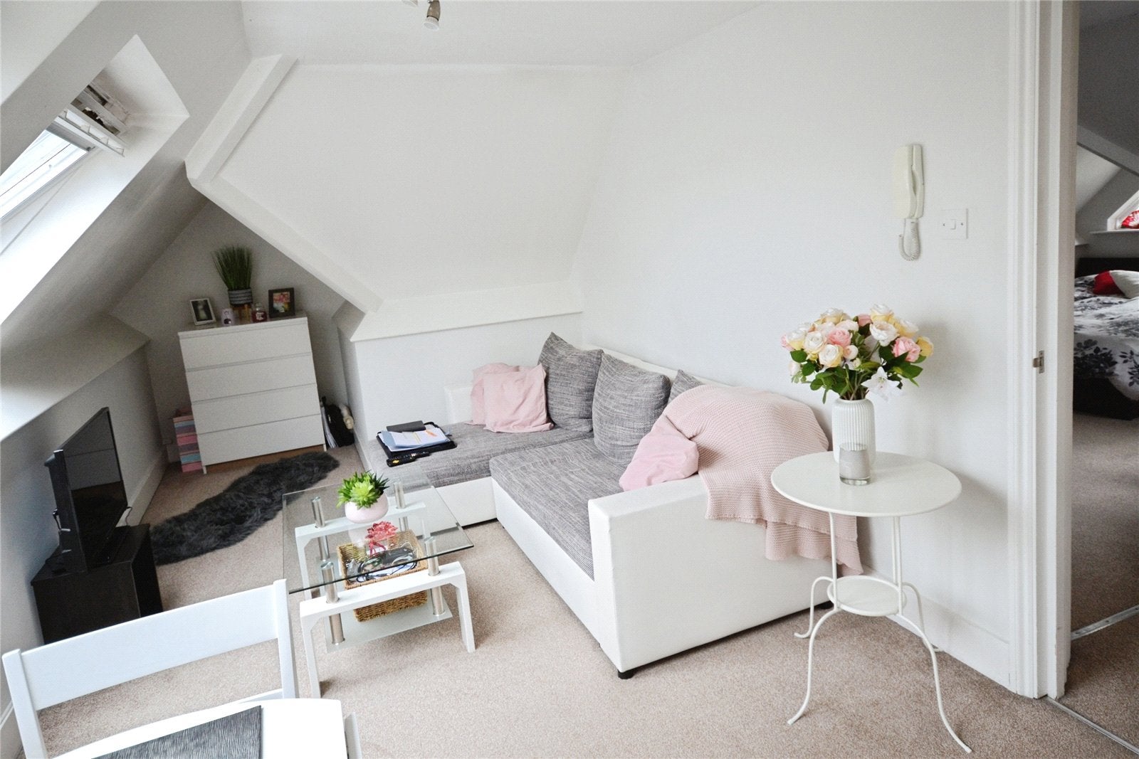 Flat Stansfield Close in Reading