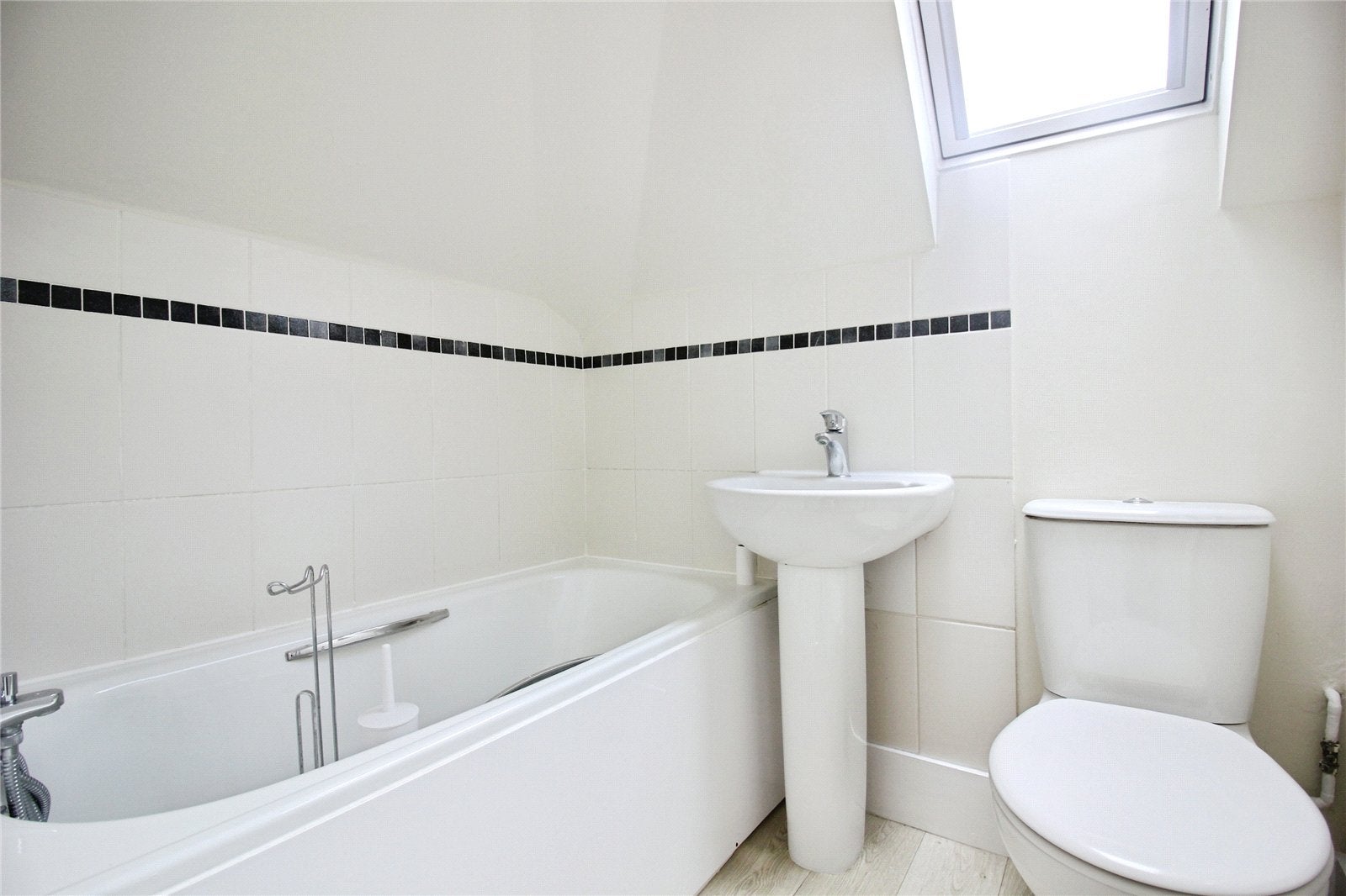Flat Stansfield Close in Reading