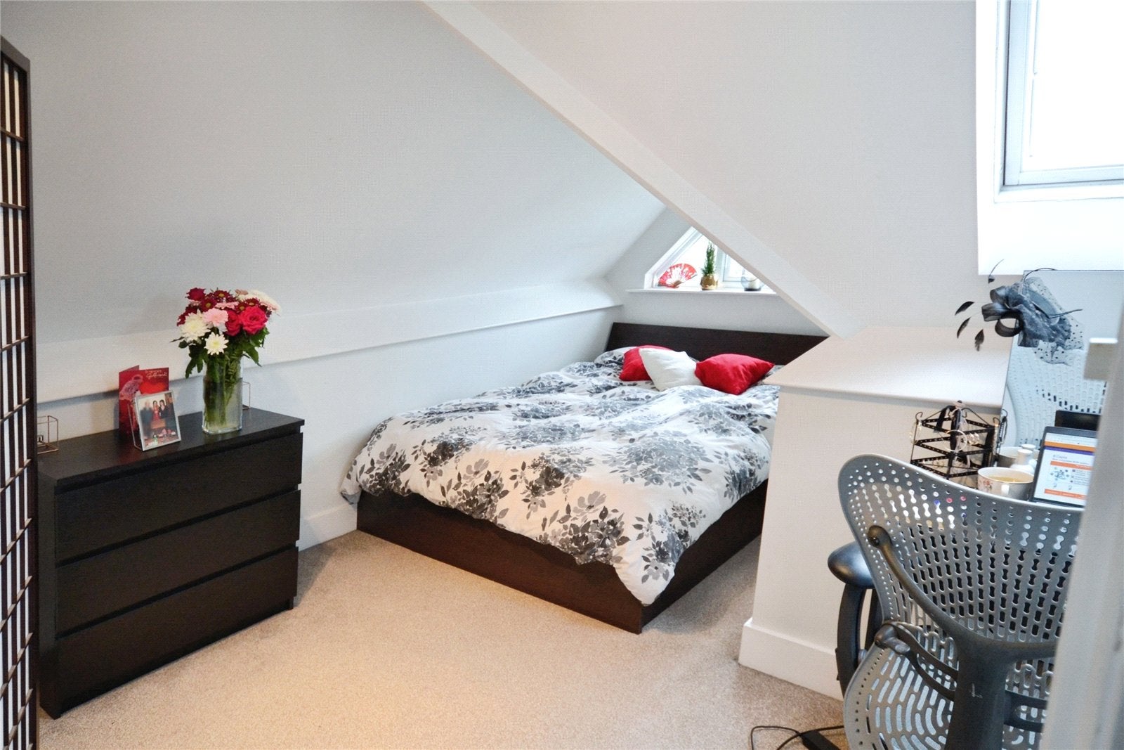 Flat Stansfield Close in Reading