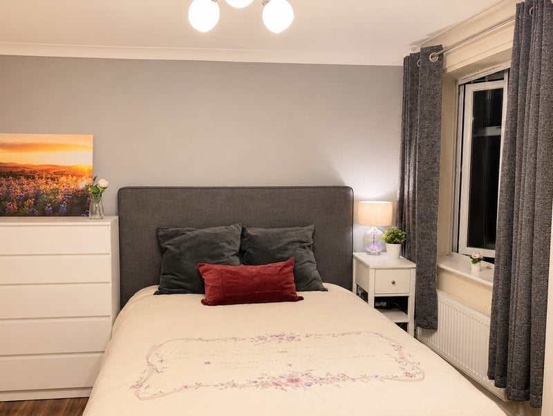 Room Ovett Gardens in Gateshead