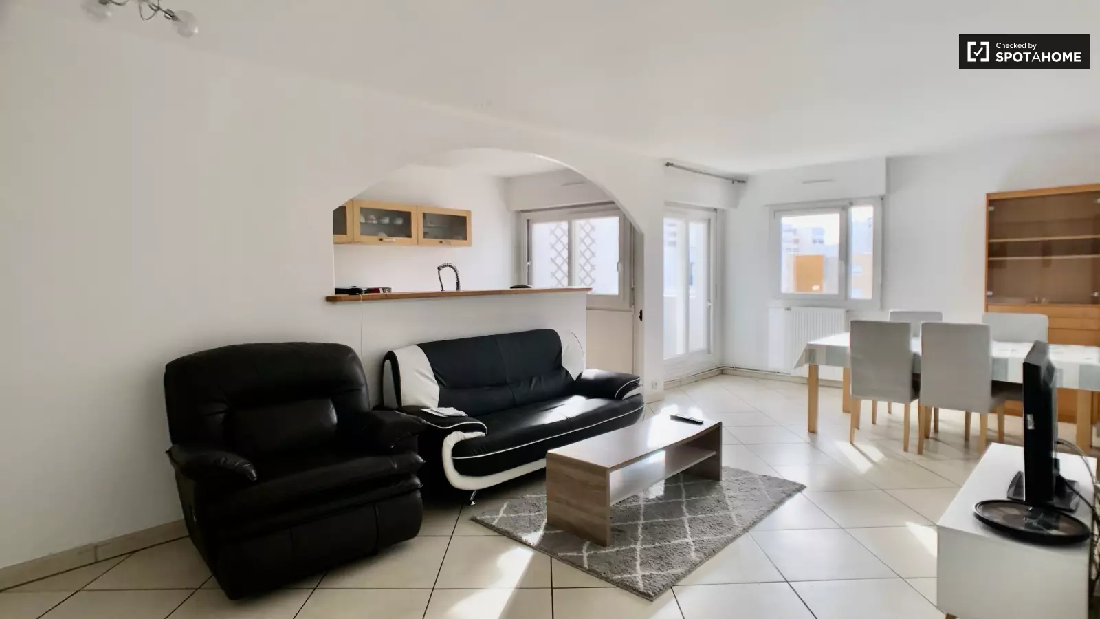 Appartement Allée de la Noiseraie à Noisy-le-Grand
