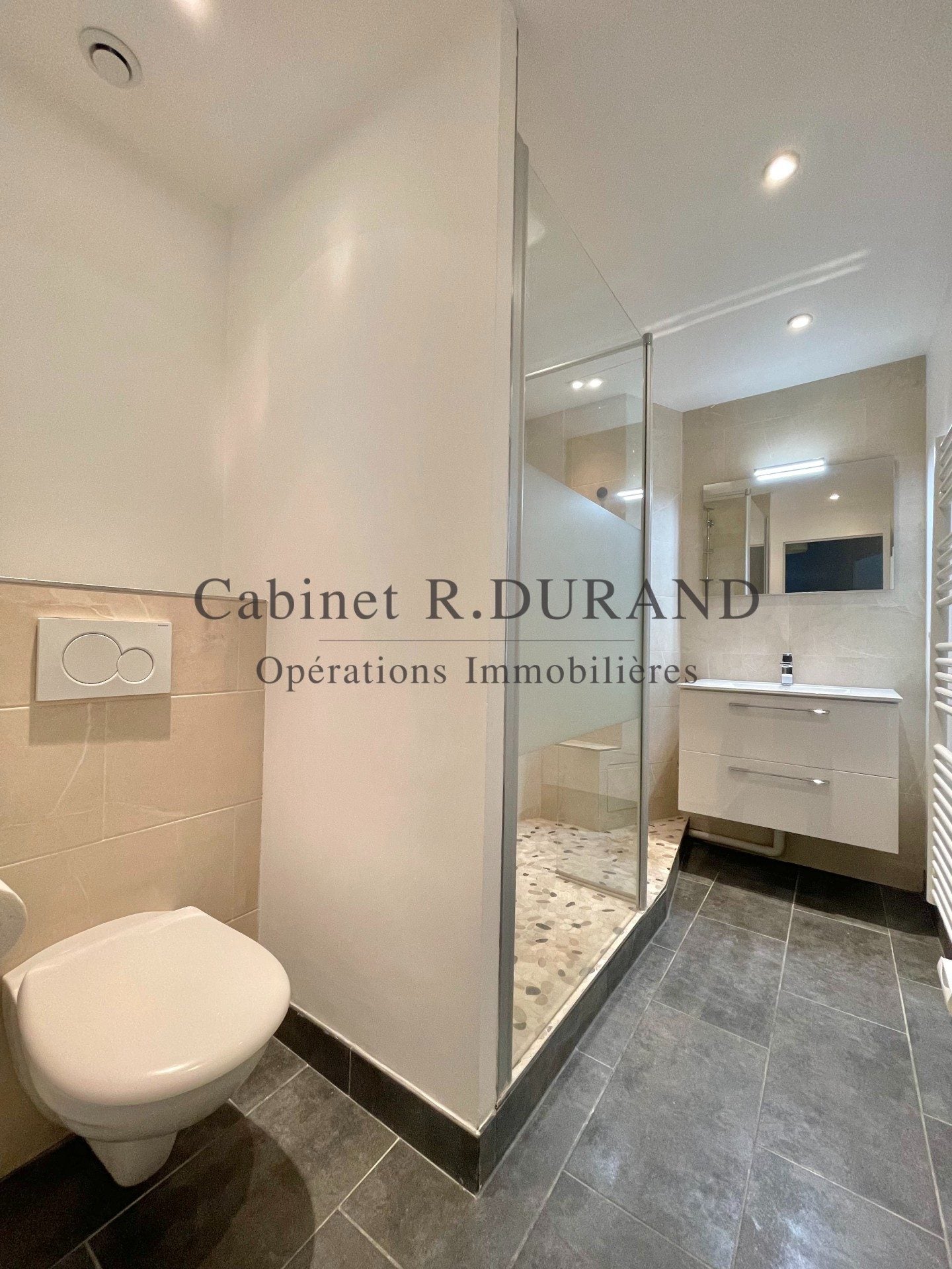 Flat Rond-Point de l'Aube in Cergy