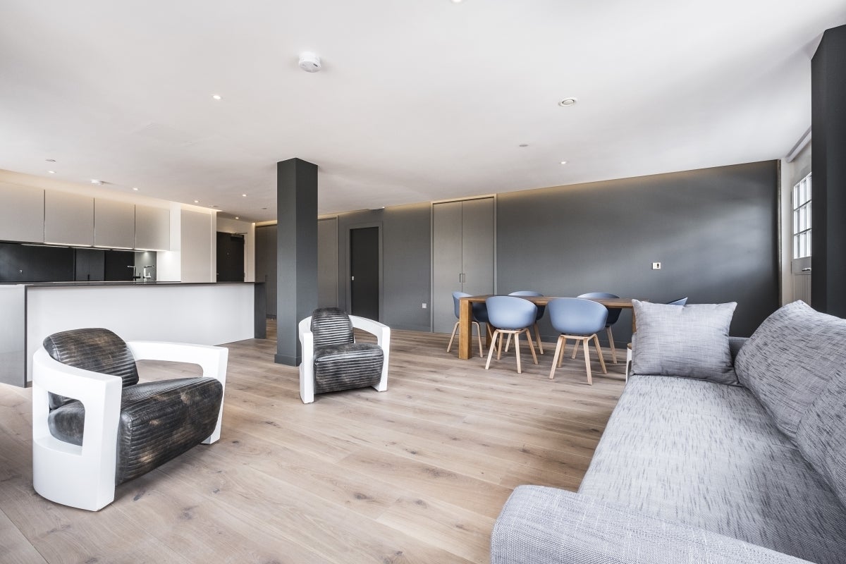 Flat Winchester Walk in Greater London