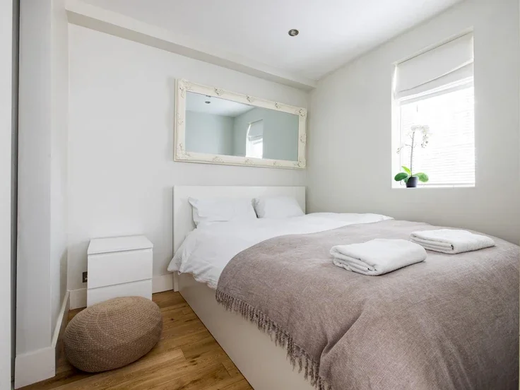 Flat Gunter Grove in Greater London
