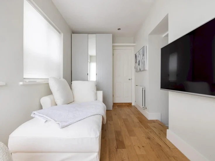 Flat Gunter Grove in Greater London