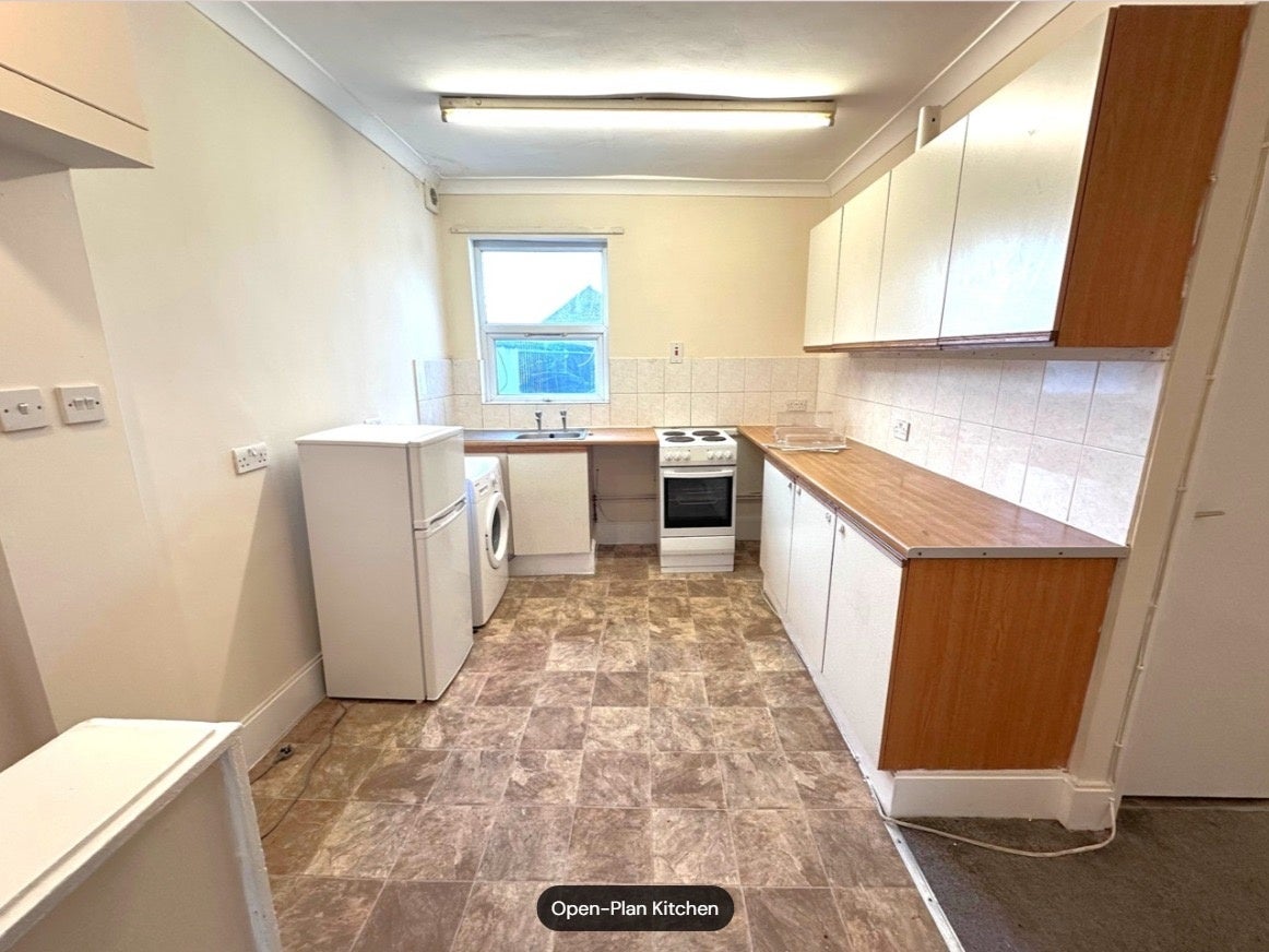 Flat West Street in Greater London
