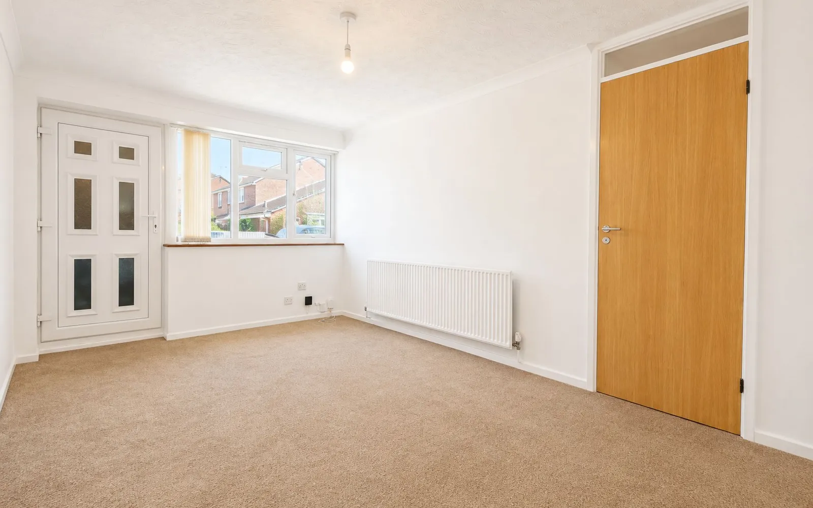 Flat Linstock Way in Coventry