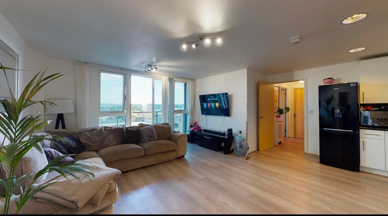Flat Innes Yard in Greater London