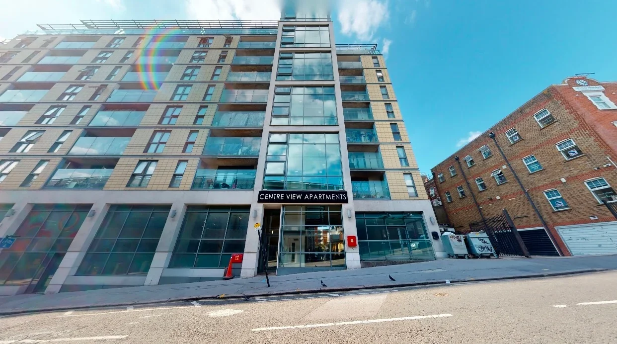 Flat Innes Yard in Greater London